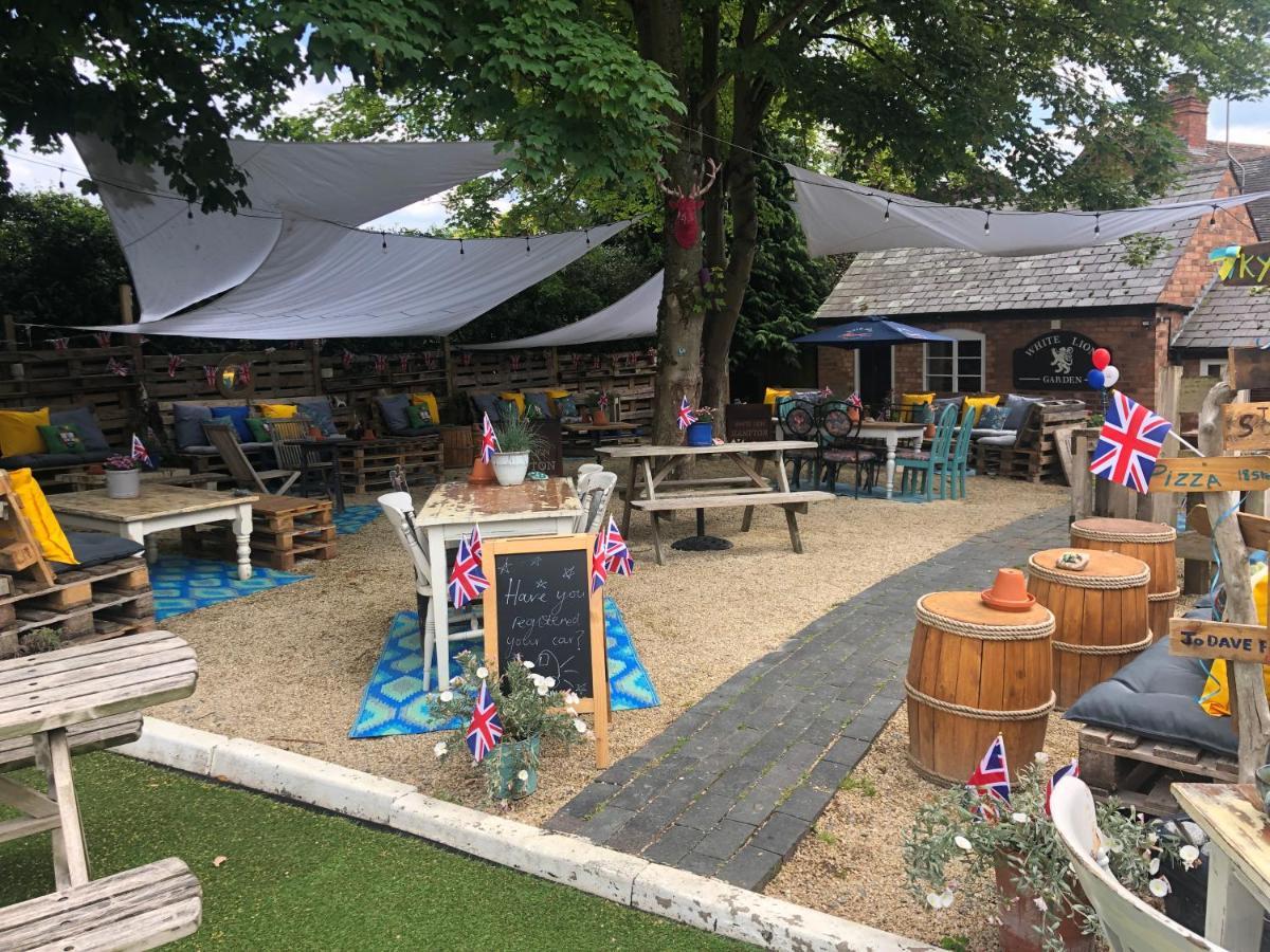 The White Lion Herberg 3*